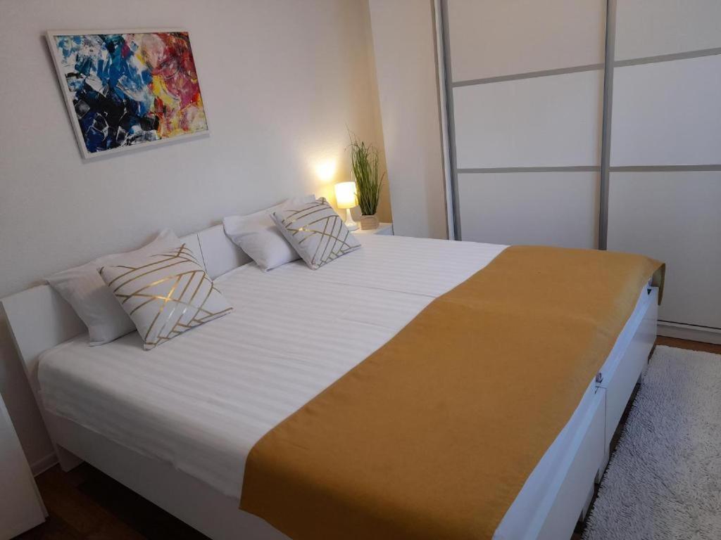 Apartmani Jasmina 2 Bihać Rum bild
