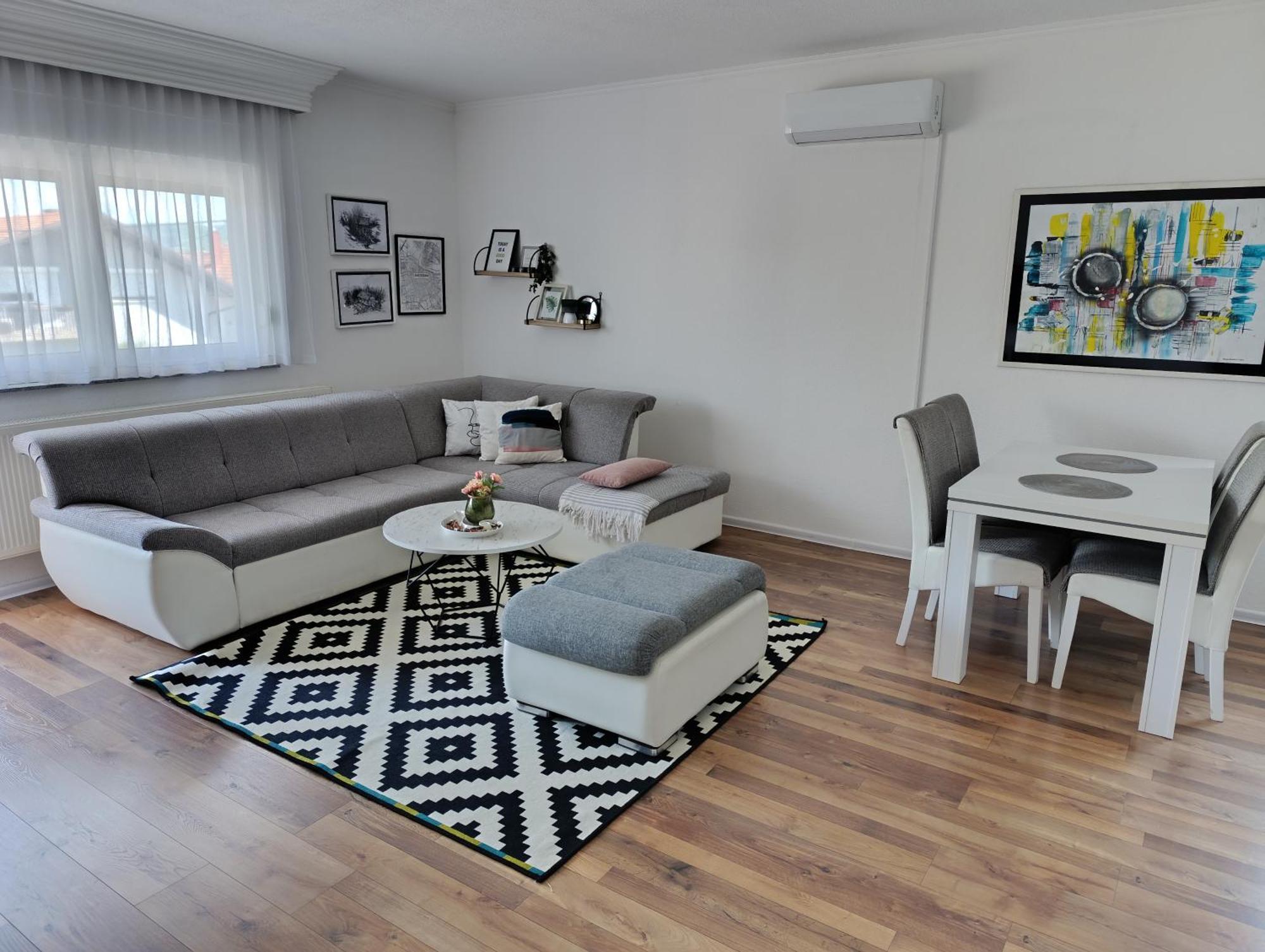 Apartmani Jasmina 2 Bihać Exteriör bild