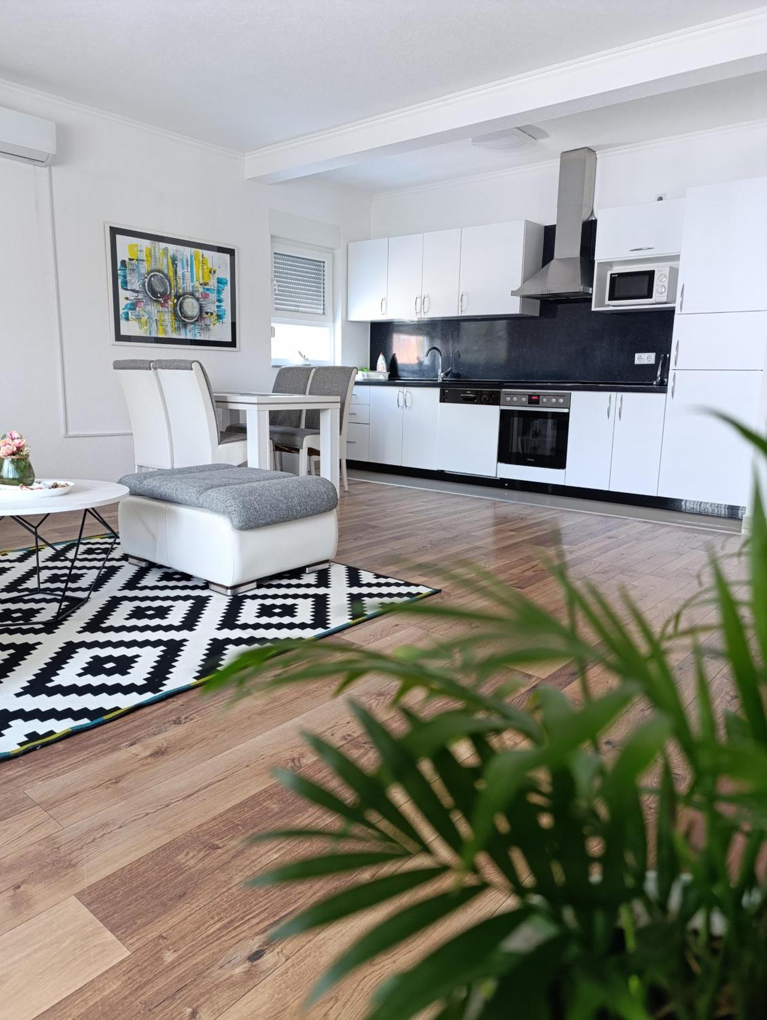 Apartmani Jasmina 2 Bihać Rum bild